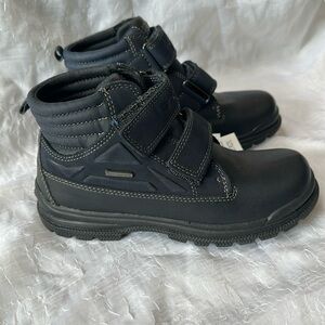 listing-status-banner